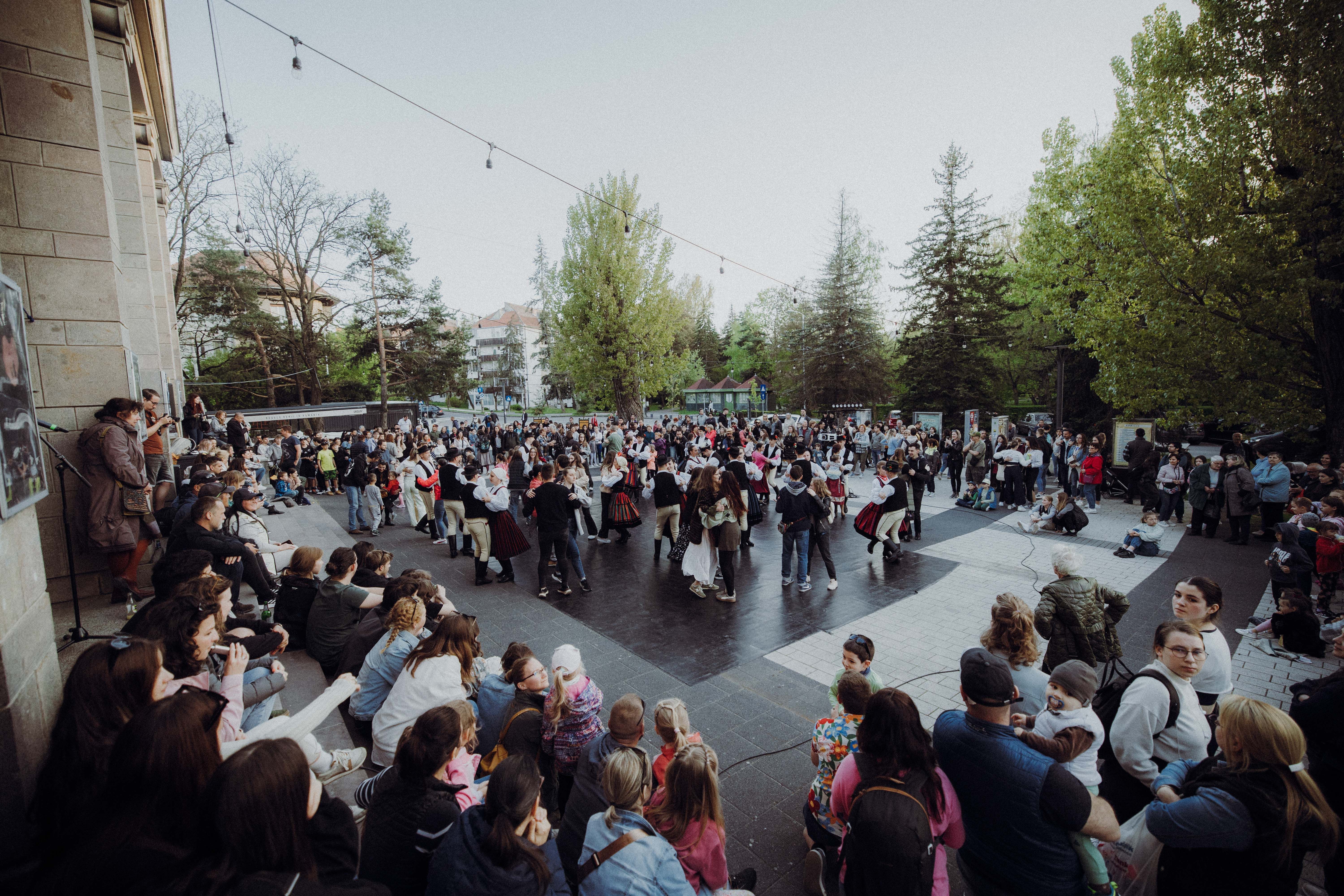 Esemenyek 2025 Tancvilagnapja Jpg